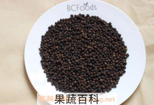 黑胡椒和白胡椒的区别 胡椒的功效