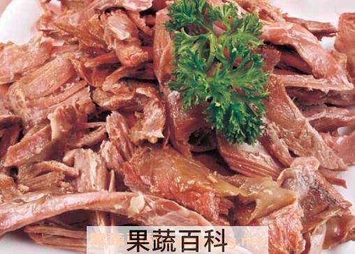 狗肉平时不能和什么一起吃