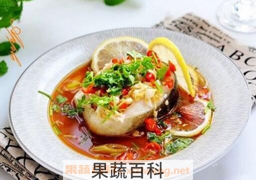 蒸鱼放柠檬有什么作用 柠檬蒸鱼怎么做