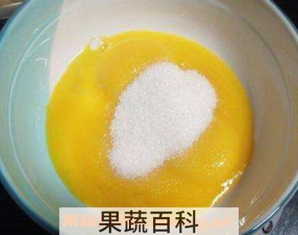 白糖蒸蛋黄有什么功效