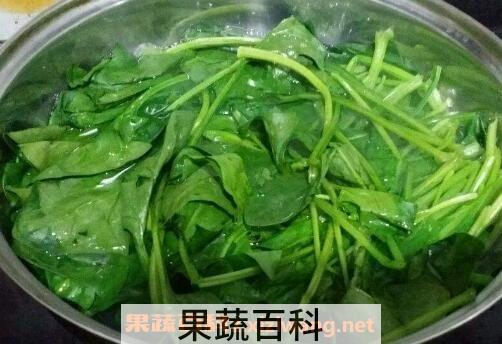菠菜熬水的功效与作用