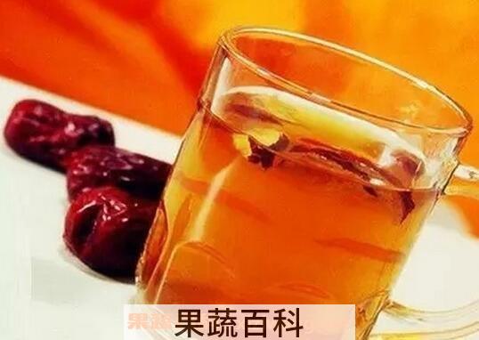 红枣泡水喝的好处有哪些