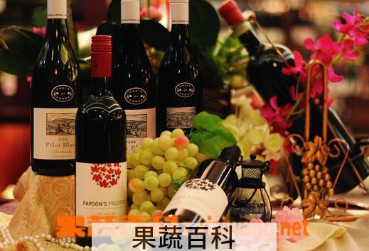 果蔬百科 女人喝葡萄洒的好处有哪些