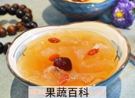 红枣银耳汤的功效