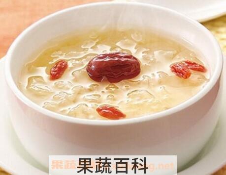 红枣银耳汤的功效