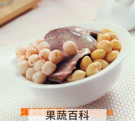 果蔬百科莲子猪心汤的做法