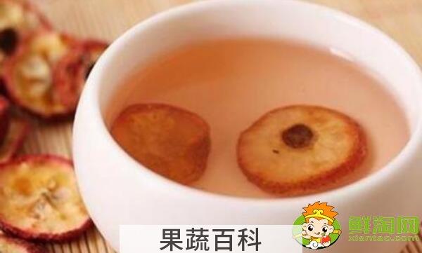 山楂泡水上火吗，山楂搭配什么泡水喝好