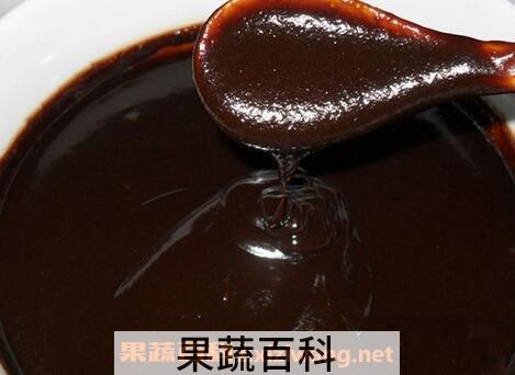 甜面酱怎么吃 甜面酱的吃法技巧教程