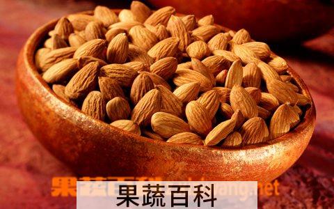 果蔬百科吃杏仁的好处