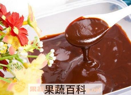 甜面酱和黄豆酱的区别