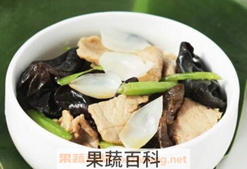 木耳煲瘦肉的功效与作用