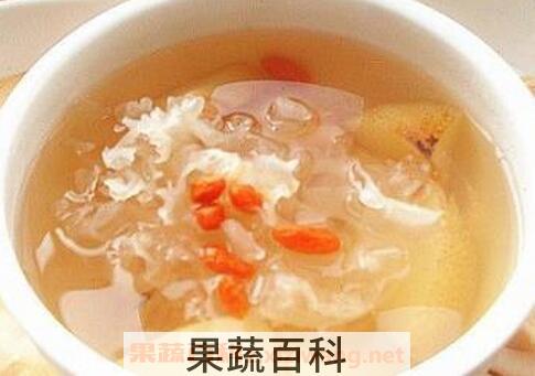 雪梨银耳汤的功效