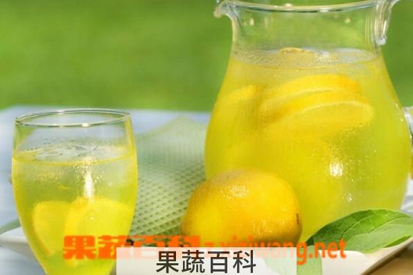果蔬百科柠檬水的药用功效