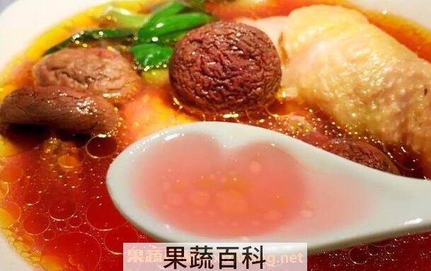 松茸红菇