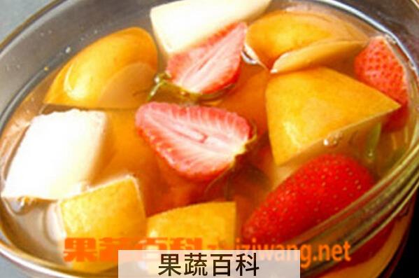 果蔬百科草莓梨子汤