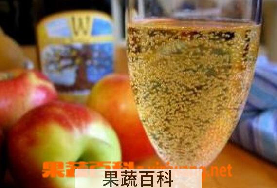 果蔬百科自制苹果酒