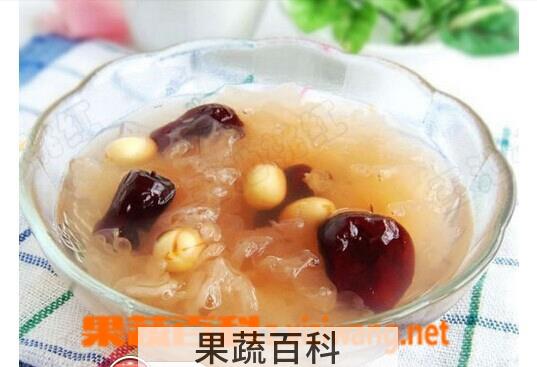 果蔬百科红枣银耳莲子羹功效