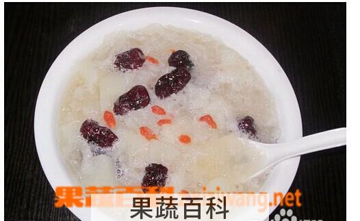 果蔬百科雪梨银耳汤