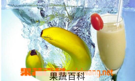 果蔬百科香蕉牛奶