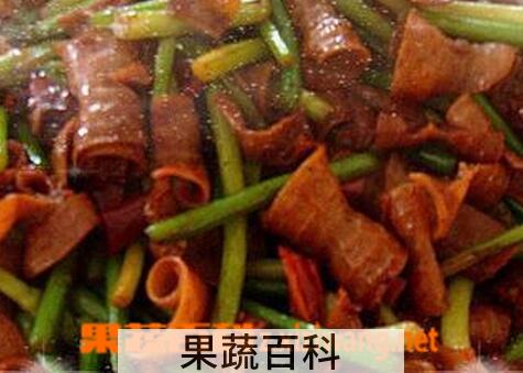 果蔬百科吃牛大肠的好处有哪些