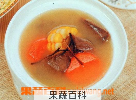 果蔬百科善骨玉米胡罗卜煲汤功效