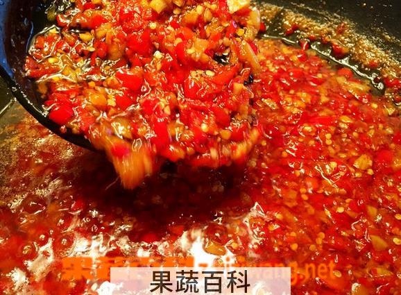 果蔬百科自制辣椒酱的做法