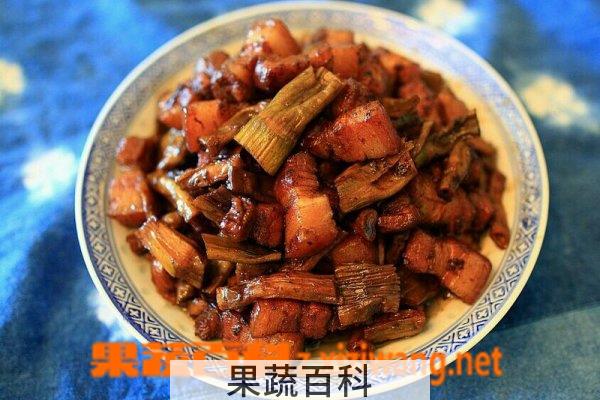 果蔬百科笋干烧肉的做法步骤