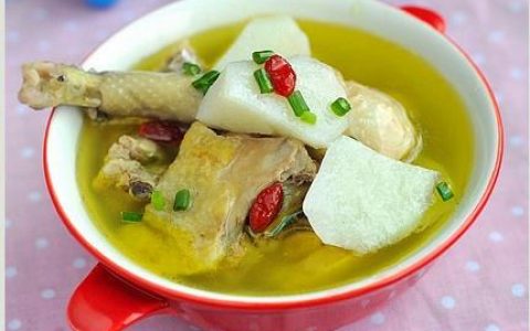 山药炖鸡汤如何做 山药炖鸡汤的做法步骤教程