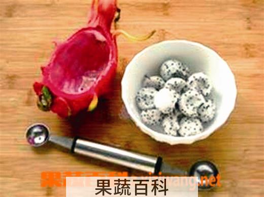 果蔬百科椰汁火龙果西米露