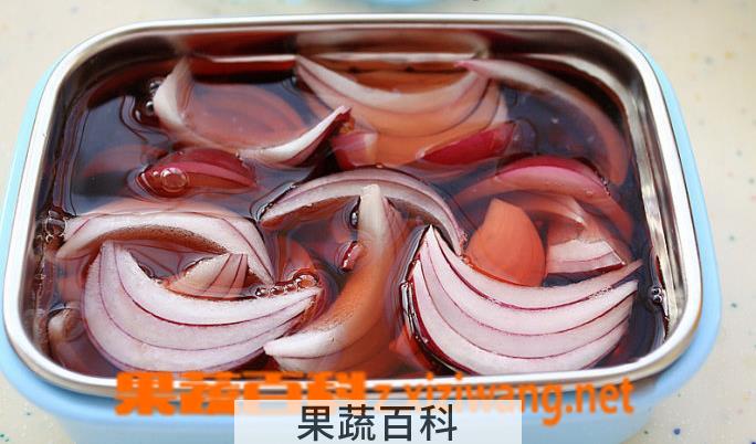 果蔬百科葡萄酒泡洋葱的功效与作用