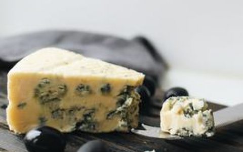 丝网山菜拼玉米烙的做法 怎么做好吃